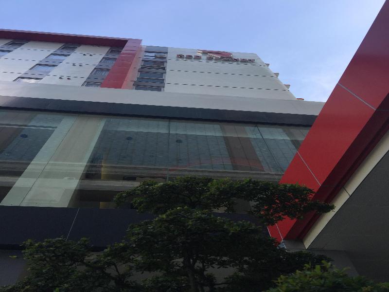 סן פדרו מקאטי Red Planet Makati Amorsolo מראה חיצוני תמונה