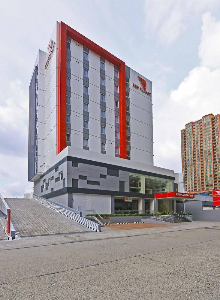 סן פדרו מקאטי Red Planet Makati Amorsolo מראה חיצוני תמונה